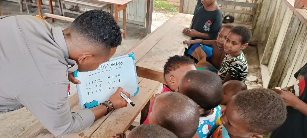 Program S-Ipar Buka Harapan Bagi Anak Putus Sekolah di Nduga