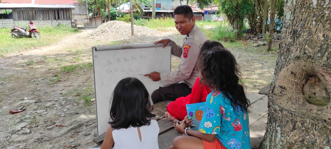 Selama Tujuh Bulan, Satgas Rasaka Cartenz Gencarkan Program Literasi Bagi Anak di Jayapura
