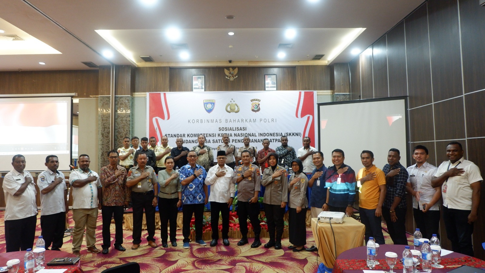 Polri Sosialisasi SKKNI Bidang Jasa Satuan Pengamanan Di Jayapura