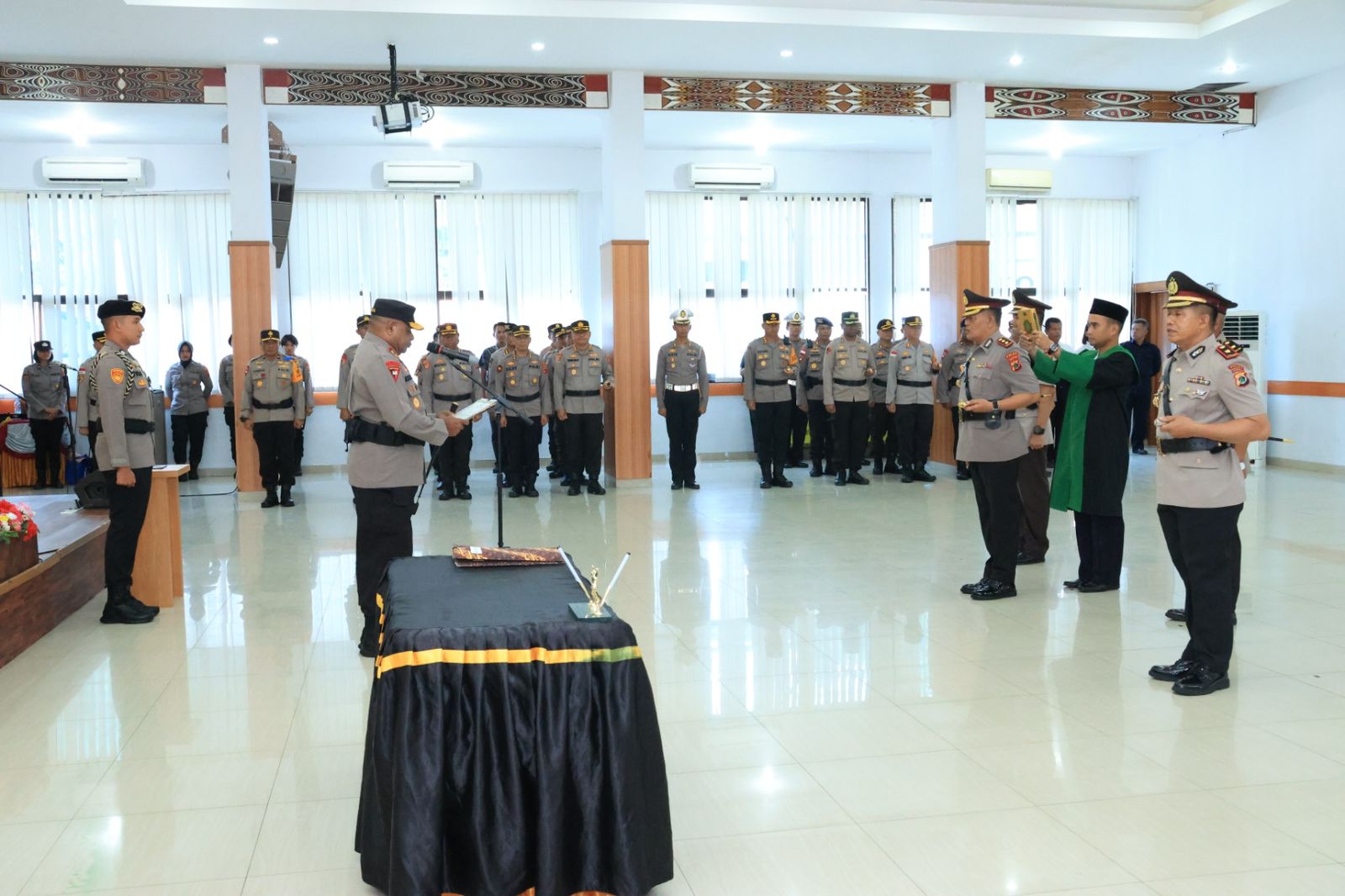 Kapolda Papua Pimpin Upacara Serah Terima Jabatan Kapolres Yahukimo dan Kapolres Mamberamo Tengah