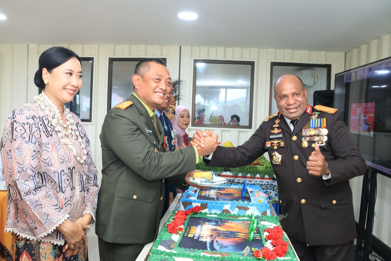 Kapolda Papua dan Pejabat Utama Hadiri Peringatan HUT Ke-78 TNI