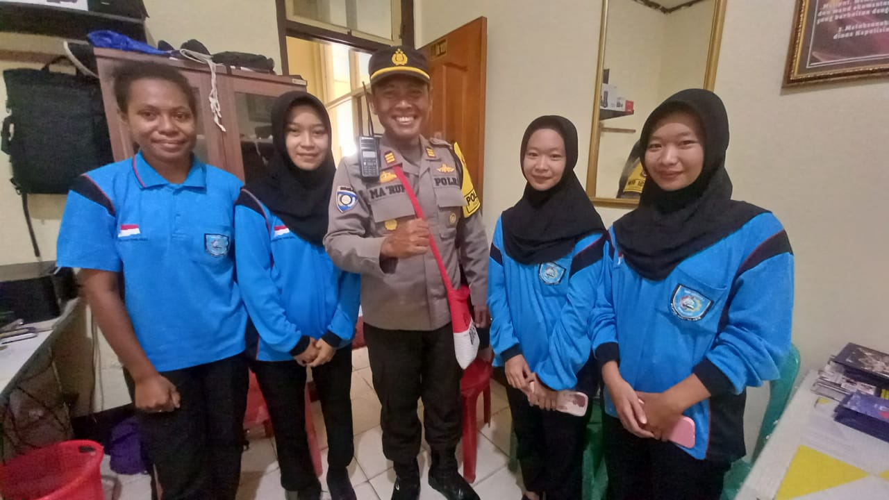 Kasat Binmas Polres Merauke Berikan Motivasi Kepada Pelajar SMK N 3