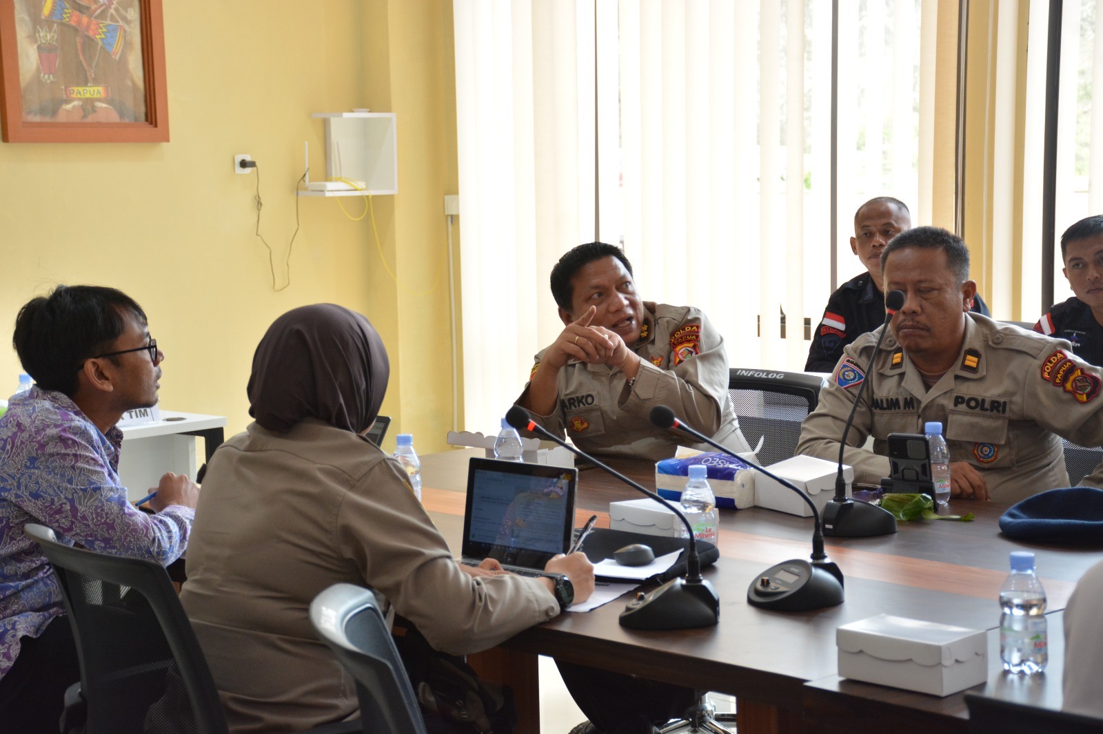 Tim Puslitbang Polri Gelar Penelitian Tentang Evaluasi Kualitas dan Kuantitas Bangunan Rumah Dinas di Wilayah Polda Papua