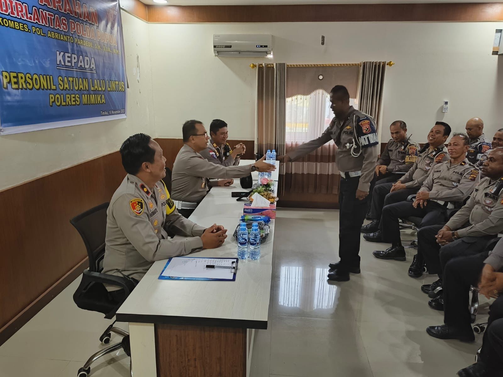 Berikan Arahan Kepada Personel, Dirlantas Polda Papua: Fokus pada Disiplin dan Keselamatan