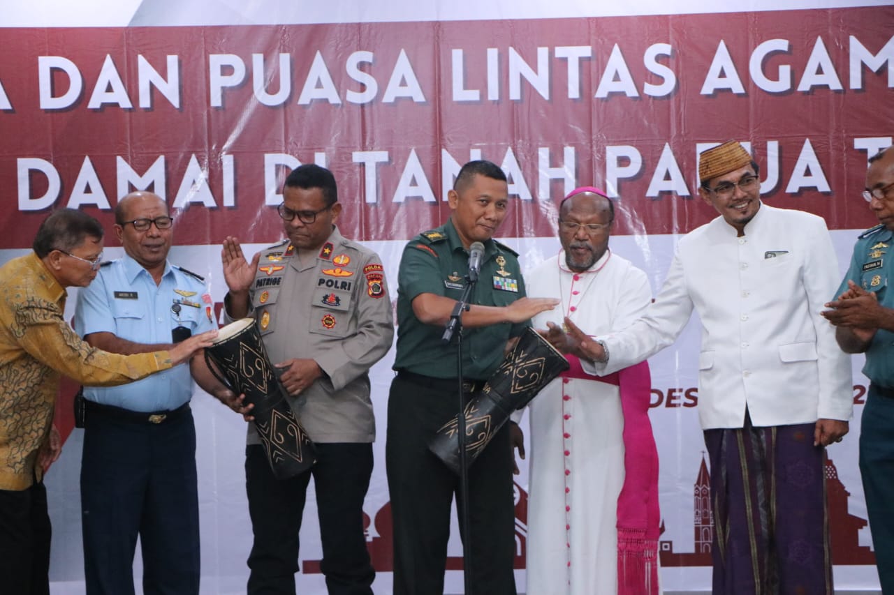 Wakapolda Papua Hadiri Penutupan Doa dan Puasa Lintas Agama Untuk Pemilu Damai di Tanah Papua