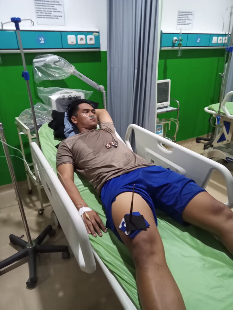 Massa Anarkis, Seorang Personel Polres Tolikara Terkena Panah Saat Melakukan Pengamanan