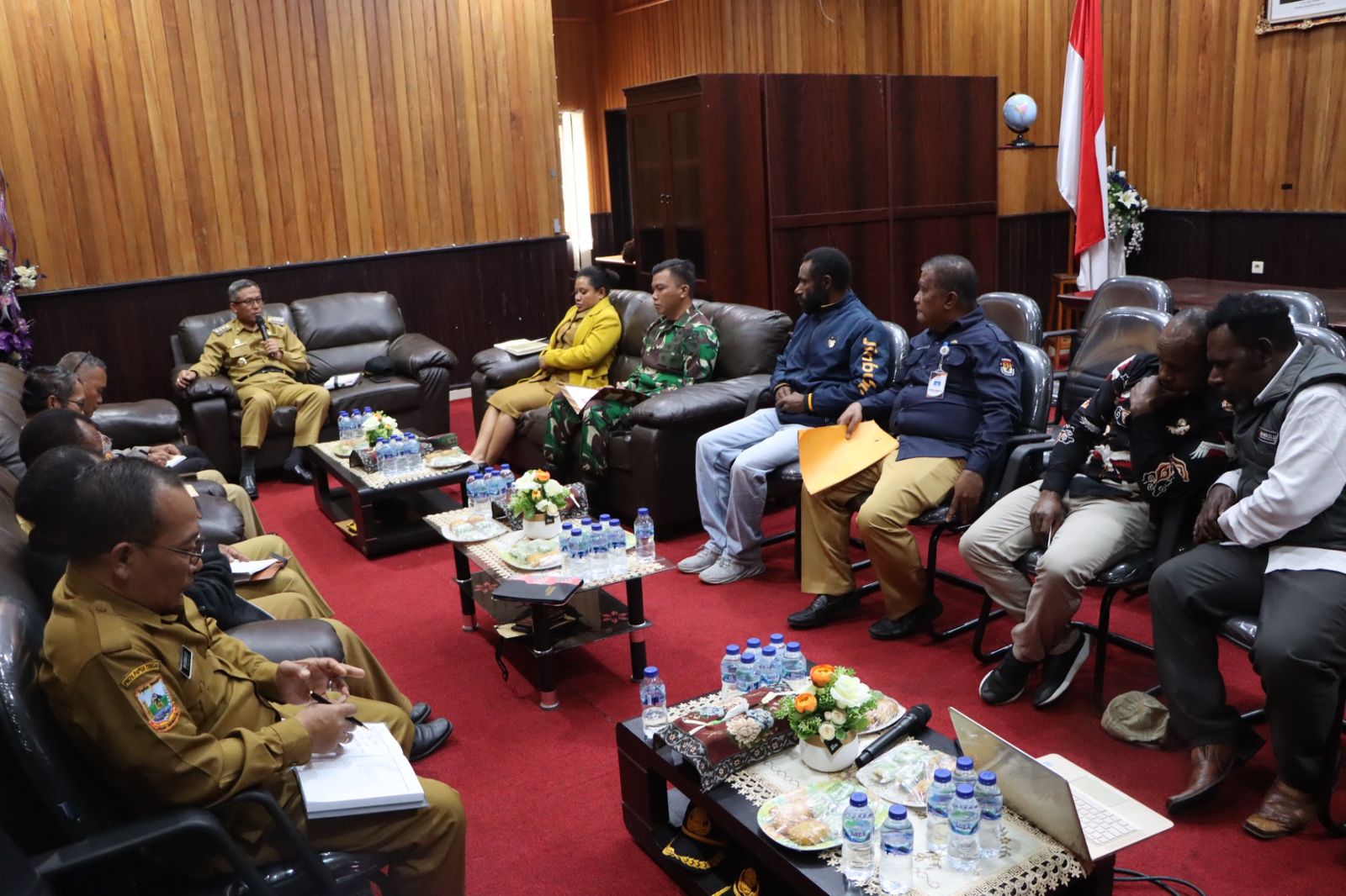 Wakapolres Puncak Jaya Turut Hadiri Rapat Persiapan Pemilu Serentak Tahun 2024