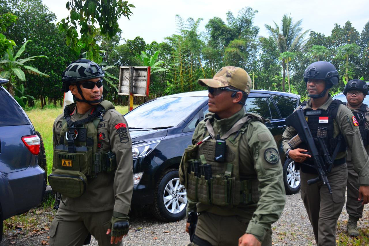Kaops Damai Cartenz Bersama PJU Ops Damai Cartenz Laksanakan Kunjungan Kerja Di Kabupaten Yahukimo
