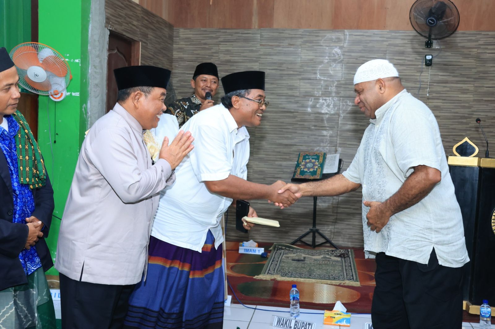 Mempererat Ikatan dengan Masyarakat, Kapolda Papua Lanjutkan Safari Ramadhan ke Kabupaten Keerom