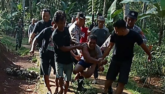 Diduga Depresi Usaha Bangkrut Seorang Warga Rancah Tega Menghabisi Istrinya Sendiri