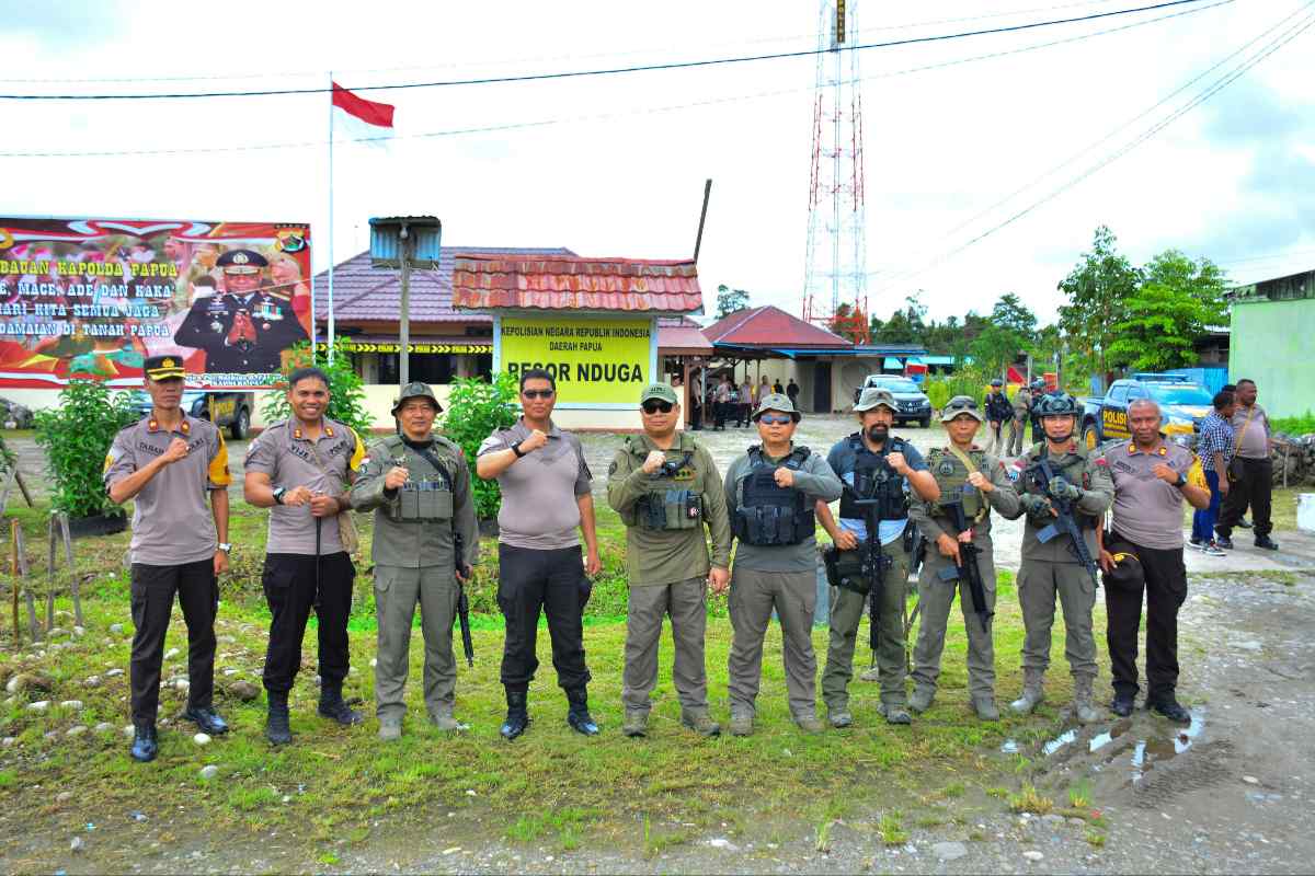Ka Ops Damai Cartenz-2024 Didampingi PJU Laksanakan Supervisi di Kenyam, Kabupaten Nduga