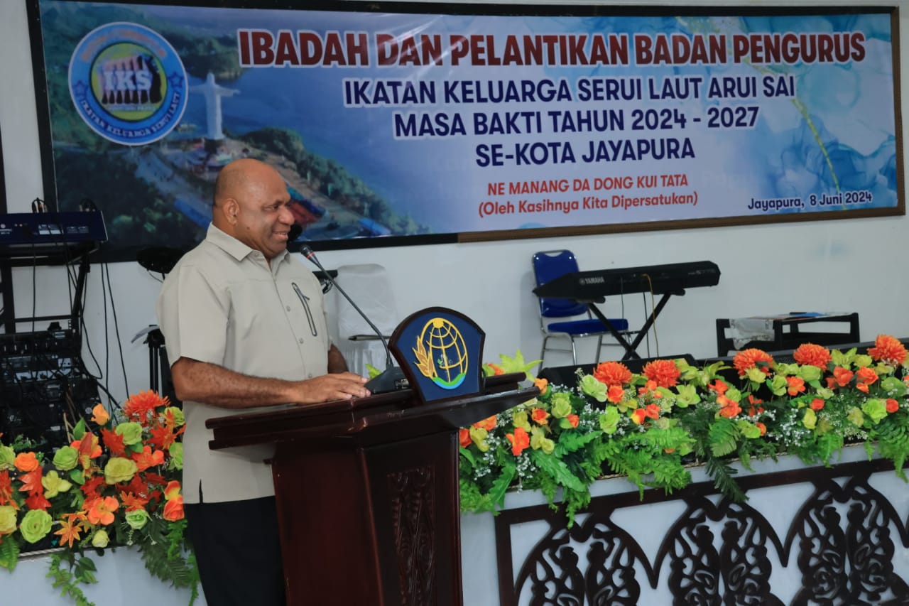 Kukuhkan Kepemimpinan Baru, Ikatan Serui Laut Siap Majukan Masyarakat Port Numbay