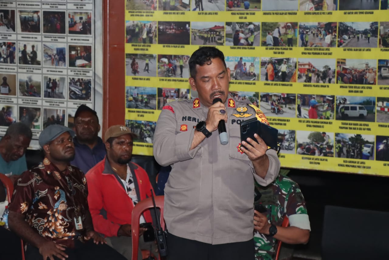 Polres Jayawijaya Fasilitasi Pertemuan Dua Kelompok Yang Bertikai di Distrik Wouma