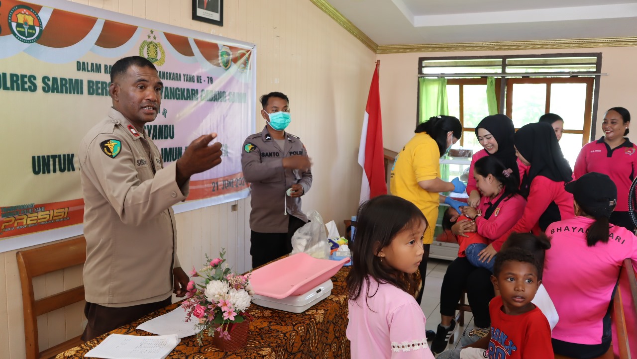 Meningkatkan Imun Pada Balita, Polres Sarmi Laksanakan Posyandu Menyambut Hari Bhayangkara ke-78
