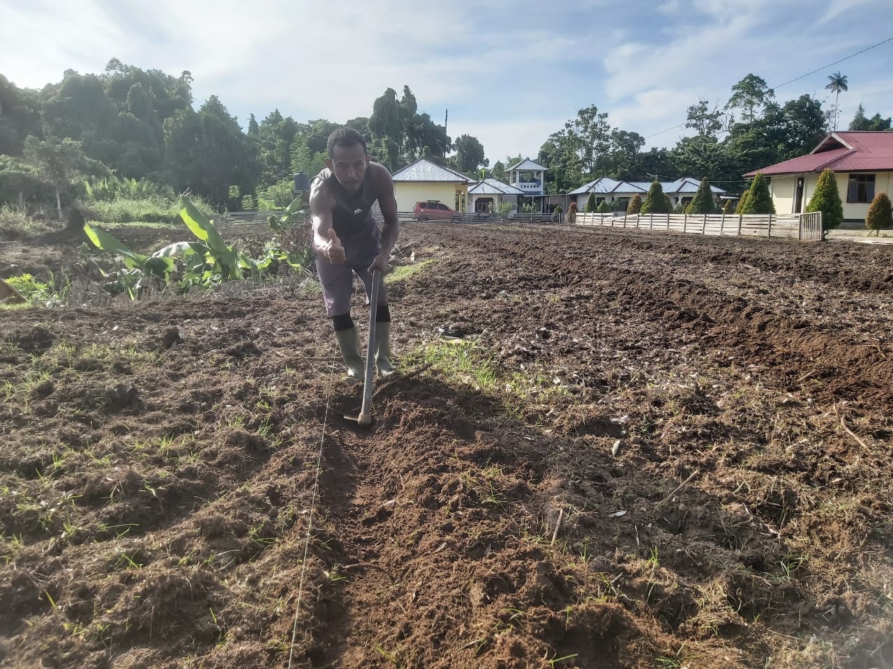Pembukaan Lahan Perkebunan Guna Menyukseskan Ketahanan Pangan Lokal
