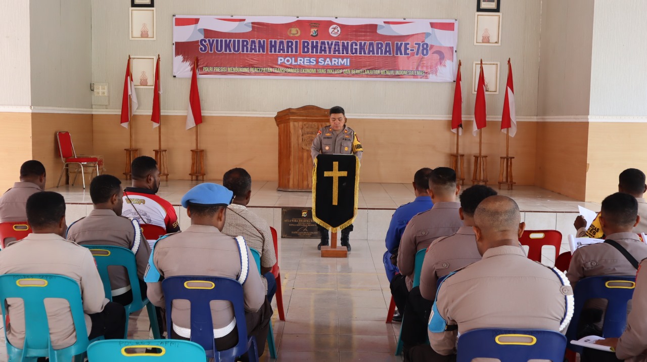 Meningkatkan Karakter, Anggota Polres Sarmi Rutin Menggelar Binrohtal Umat Kristiani
