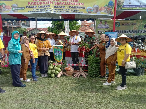 Kapolsek Bangun Hadiri Pasar Tani dan Bazar Pangan Simalungun 2024: Dorong Ekonomi Lokal dan Kesejahteraan Petani