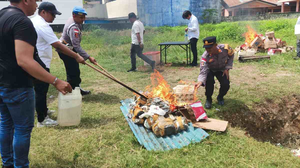 Satuan Resnarkoba Musnahkan Barang Bukti Hasil Temuan, Sitaan dan KRYD