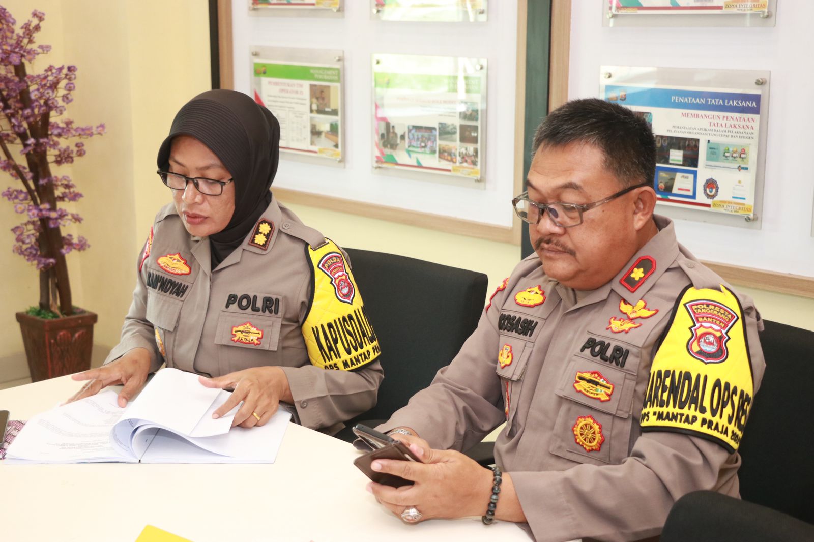 Supervisi Operasi Mantap Praja oleh AKBP Kamdiah di Polresta Tangerang