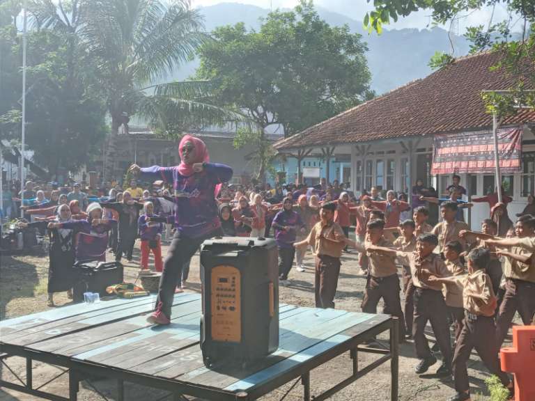 Senam Sehat Bareng Muspika Kecamatan Panumbangan