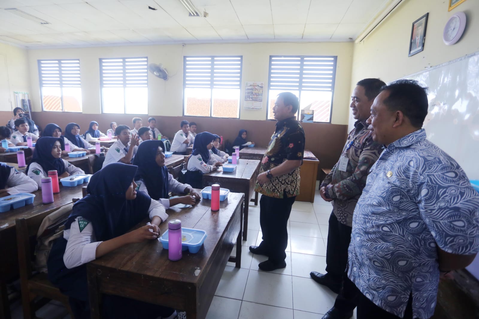 Evaluasi Pembiasaan MBG: 54 Sekolah di Tangerang Terapkan Program Makan Bergizi Gratis dengan Baik