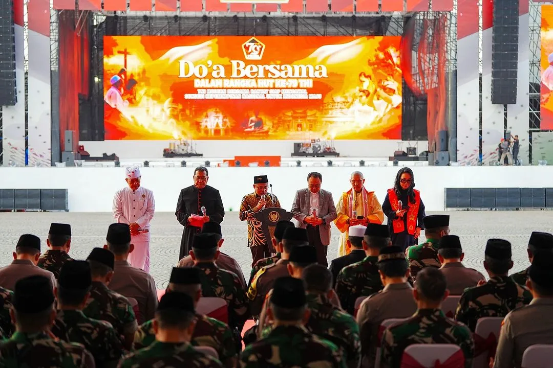 Kapolri Hadiri Doa Bersama Lintas Agama Perayaan HUT ke-79 TNI
