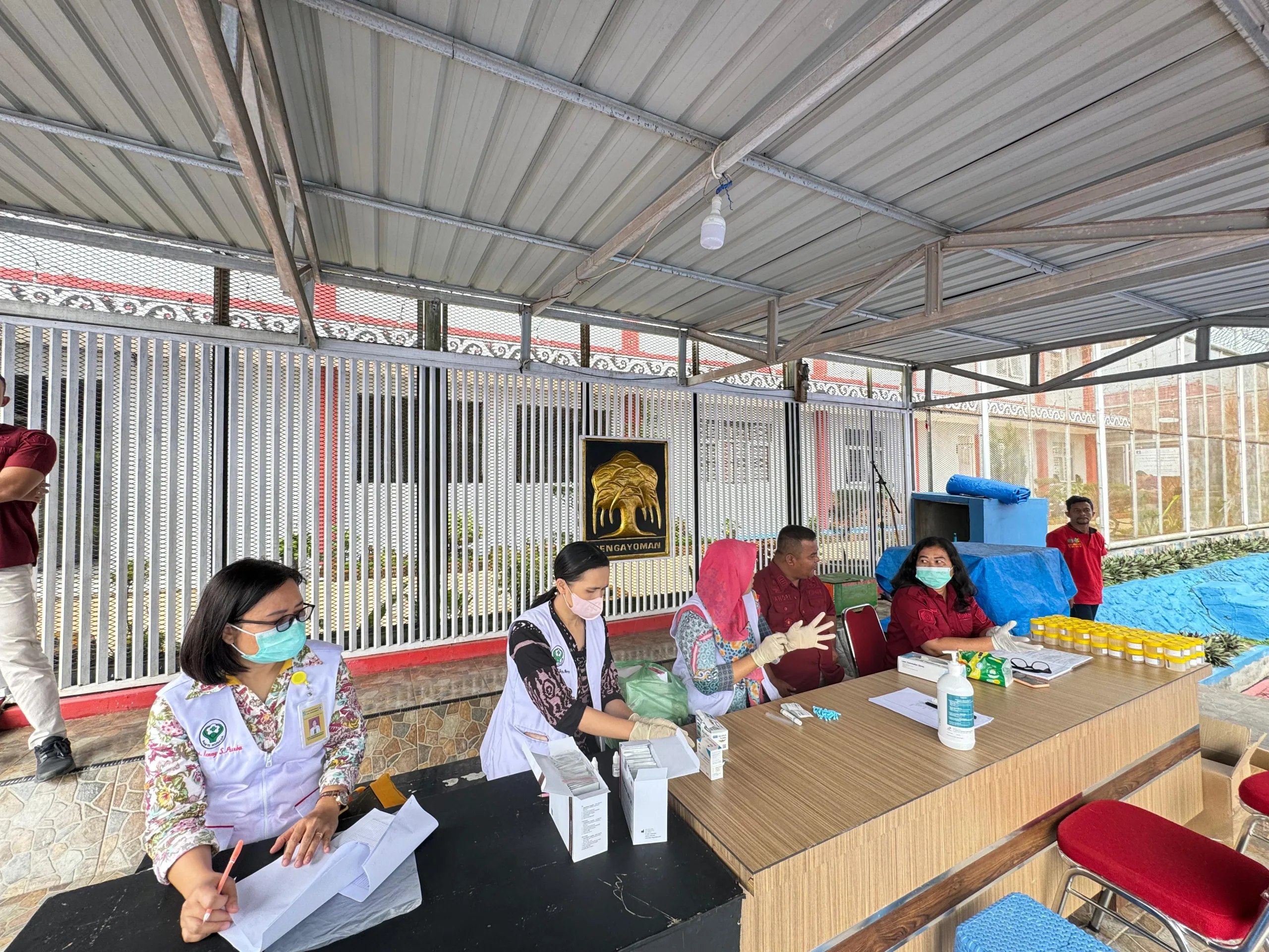 Pemeriksaan Rutin TB, HIV dan IMS di Lapas Narkotika kelas IIA Pematangsiantar bersama Puskesmas Pematang Raya