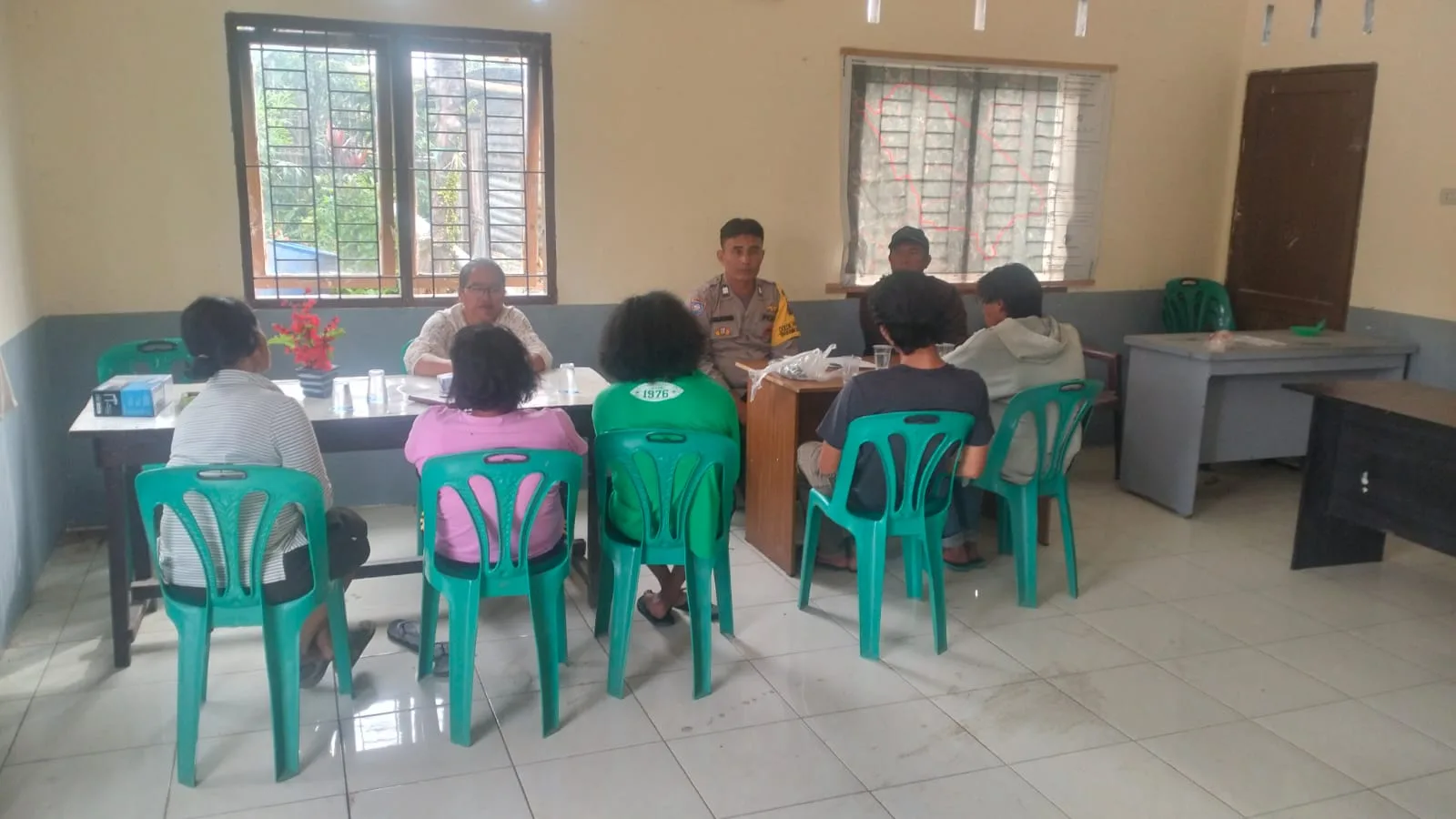 Polsek Dolok Pardamean Gelar Sambang Dialogis Perkuat Kamtibmas Menjelang Pilkada Serentak 2024 di Nagori Sibuntuon