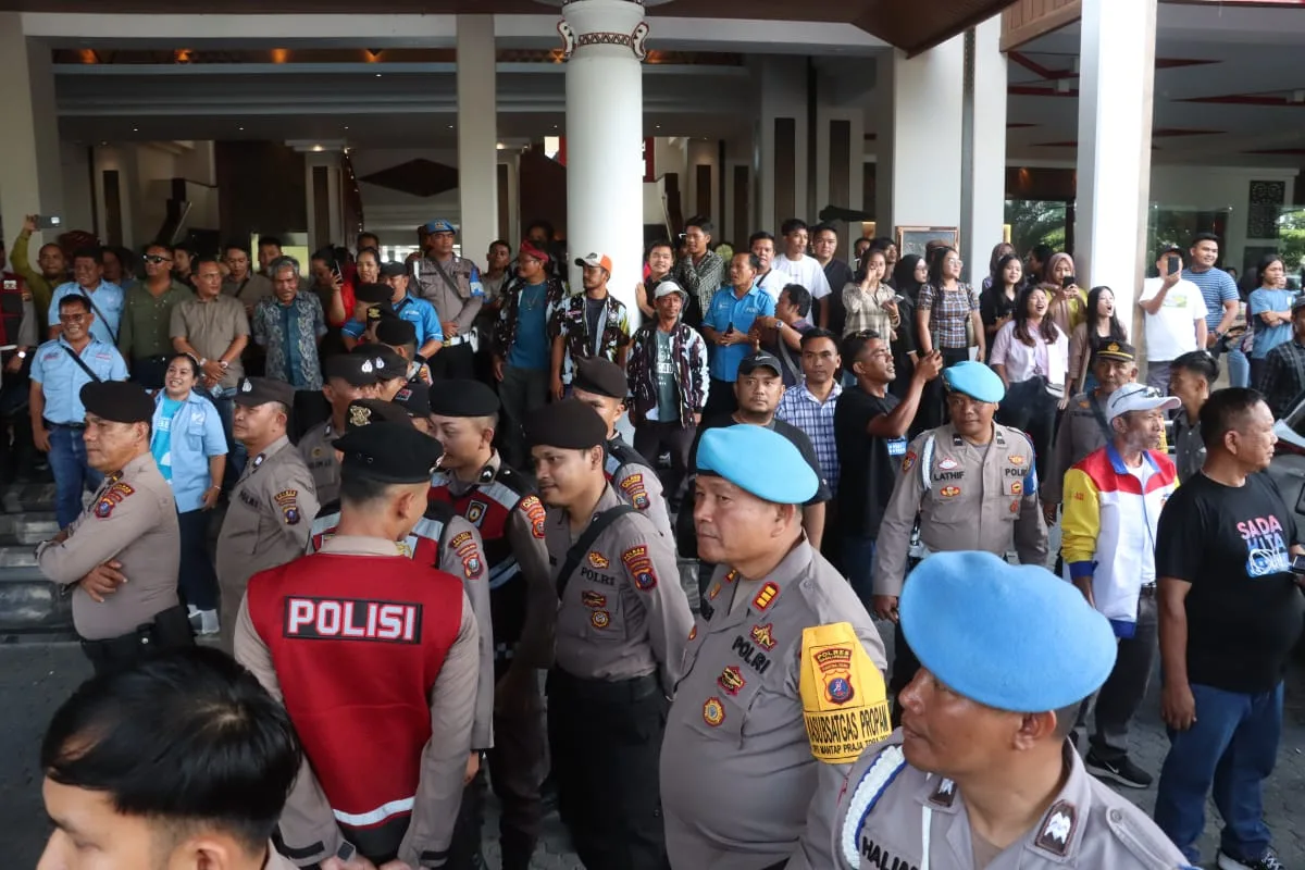 Polres Simalungun Kawal Debat Publik Pilkada 2024 dengan Aman dan Kondusif, Kapolres Hadiri Langsung untuk Pastikan Ketertiban