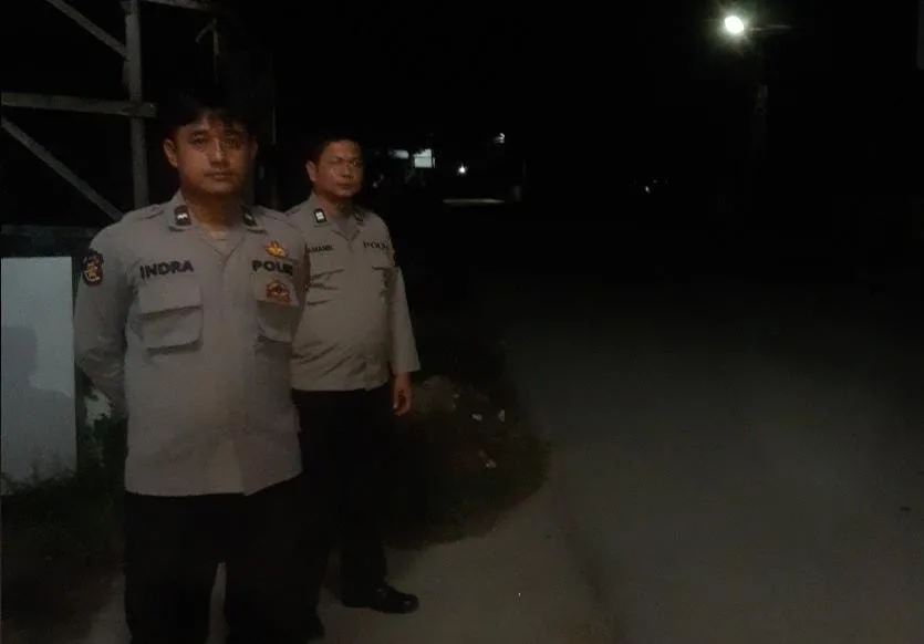Polsek Bosar Maligas Lakukan Patroli Malam untuk Antisipasi Kejahatan 3C, Pastikan Keamanan Masyarakat Tetap Terjaga