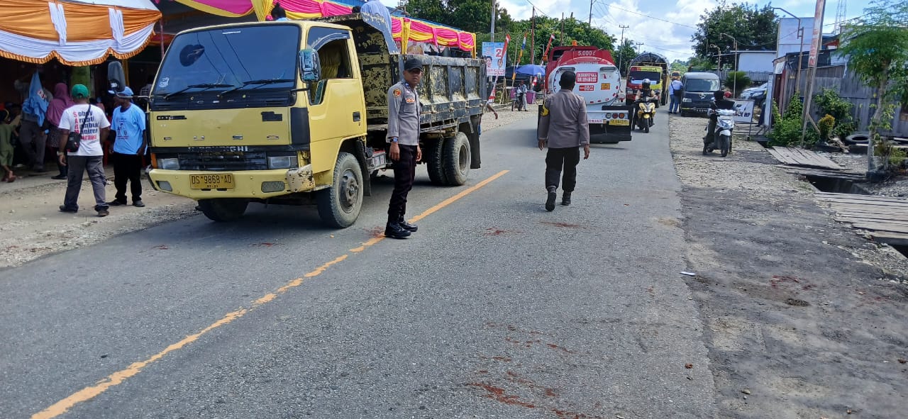 Personel Polres Sarmi, Laksanakan Pengamanan Kampanye Gubernur Paslon Nomor urut 2 Matius-Ayoko