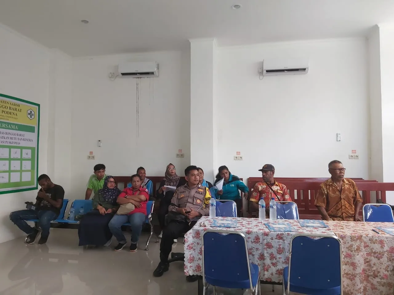 Kapolsek Bonggo Polres Sarmi hadiri giat mini Lokakarya rembuk stunting tingkat Distrik