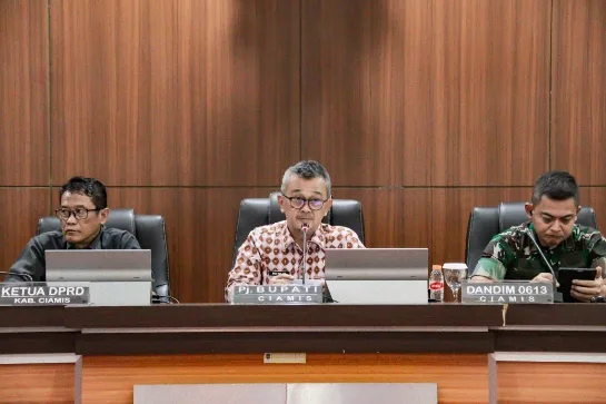 ASN Jaga Netralitas, Pj Bupati pada Rakor Pilkada 2024