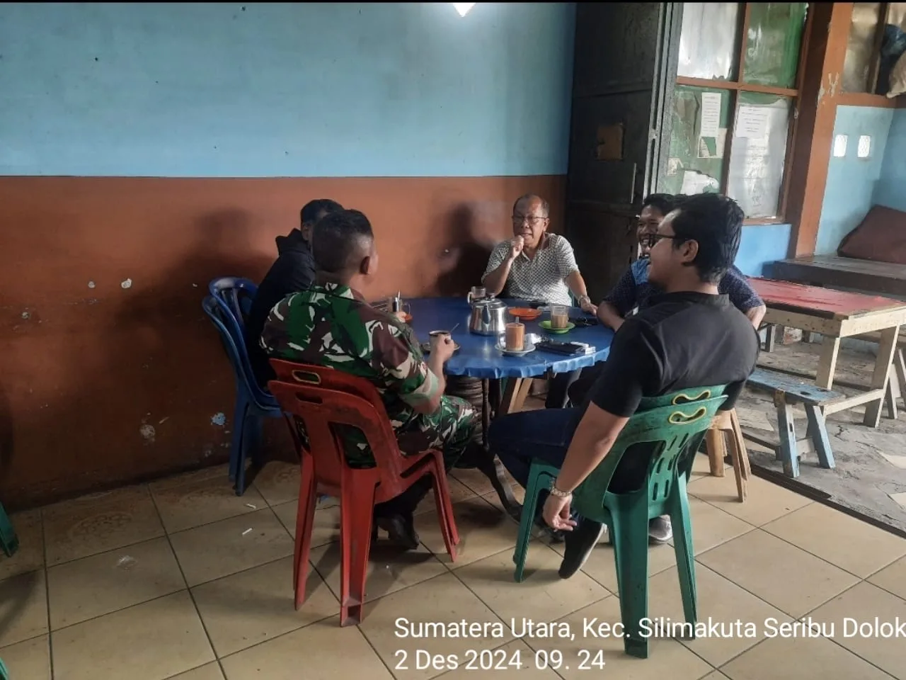 Untuk mempererat hubungan antara TNI dan masyarakat Babinsa Laksanakan Kegiatan Komunikasi Sosial (Komsos) dengan Warga Binaan