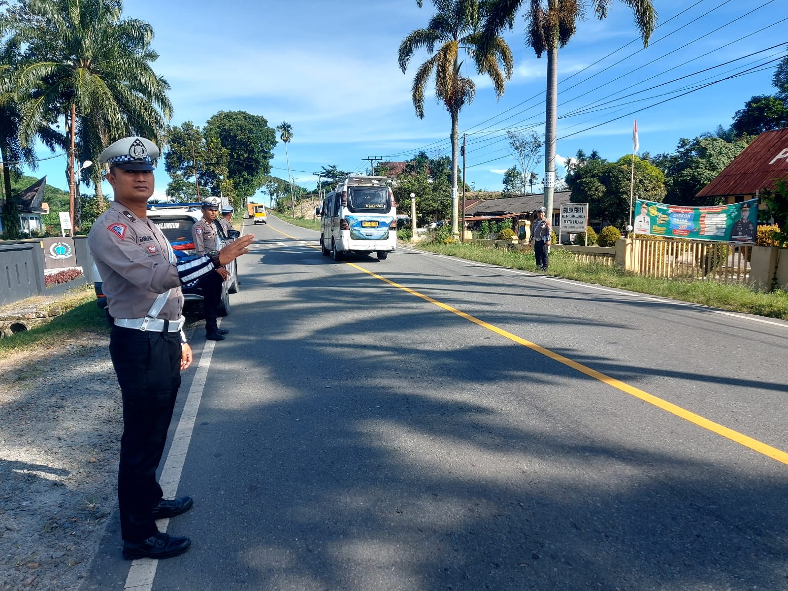 Satlantas Polres Simalungun Siaga Antisipasi Kemacetan dan Kontijensi di Hari Libur Weekend