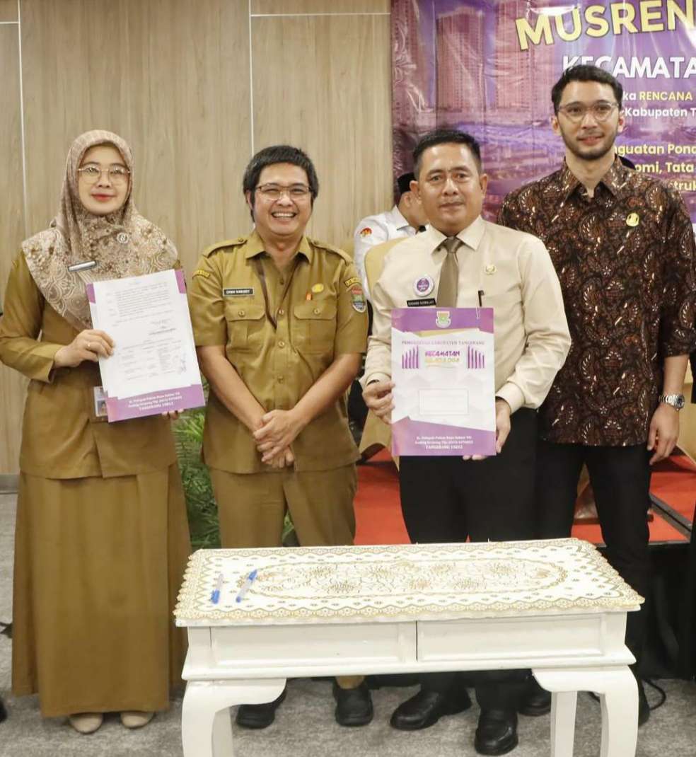 Camat Kelapa Dua Sampaikan Beberapa Usulan Skala Program Prioritas Saat Membuka Musrenbang Kecamatan Kelapa Dua