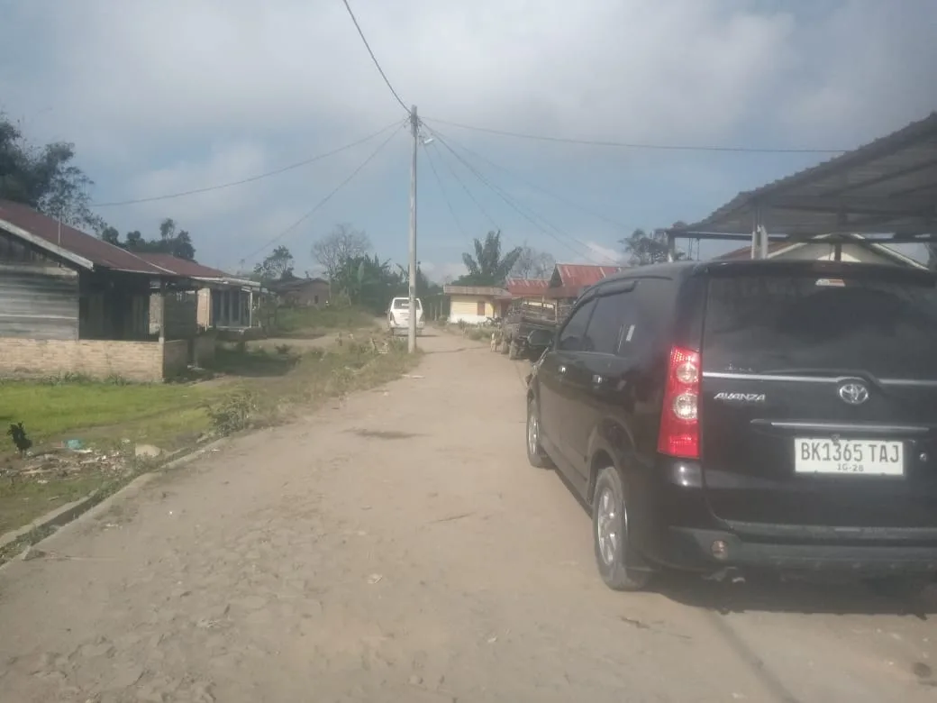 Jalan Nagori Huta Tinggir Kabupaten Simalungun :Harapan yang Terpendam Selama 39 Tahun
