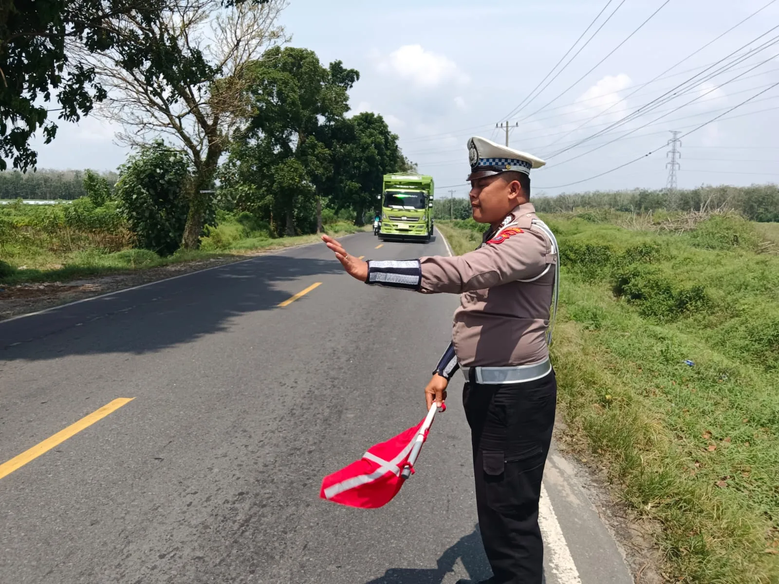 Satlantas Polres Simalungun Gelar Patroli Antisipasi Balap Liar dan Kecelakaan di Jalur Pematangsiantar-Medan