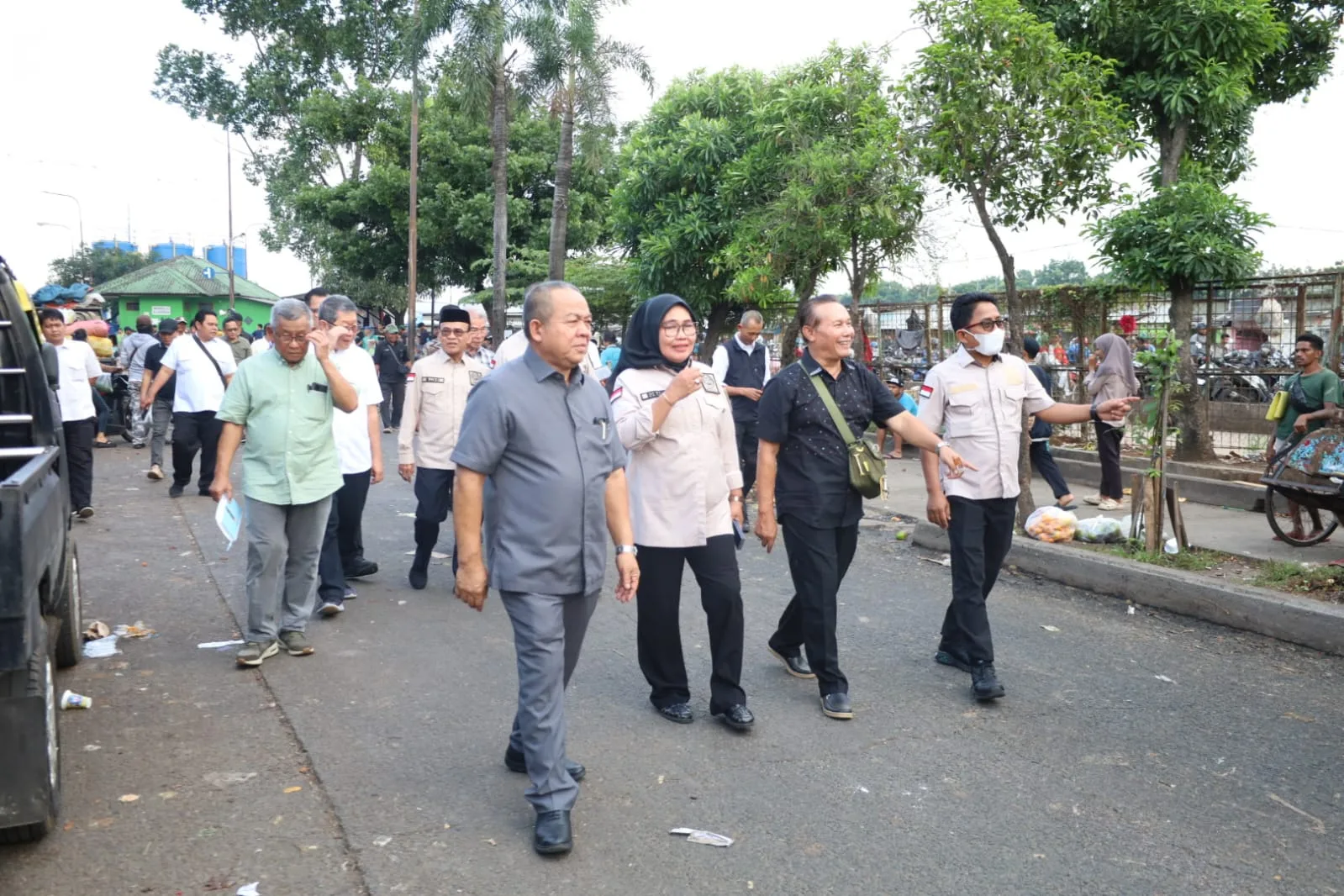 Komisi III DPRD Kota Tangerang Sidak Pasar Induk Tanah Tinggi