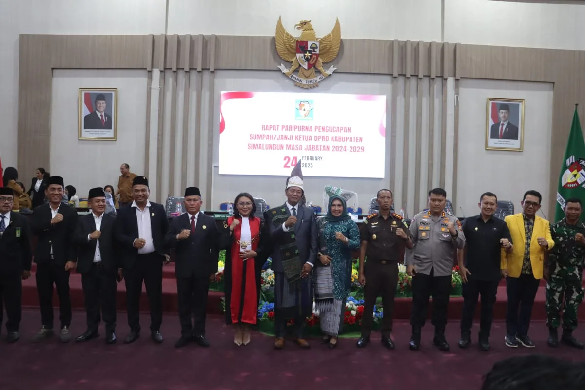 Kapolres Simalungun Hadiri Pengambilan Sumpah Pimpinan DPRD Kabupaten Simalungun Periode 2024-2029