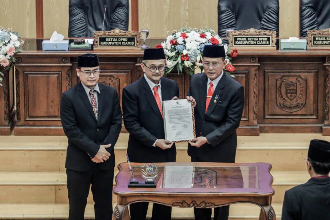 Sertijab Bupati Ciamis Periode 2025-2030 di DPRD Ciamis