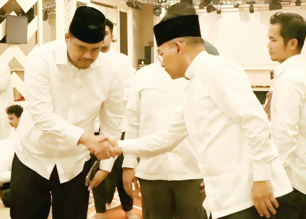 *Bupati Simalungun Hadiri Acara Silaturahmi dan Buka Puasa Bersama Gubsu dan Wagubsu*
