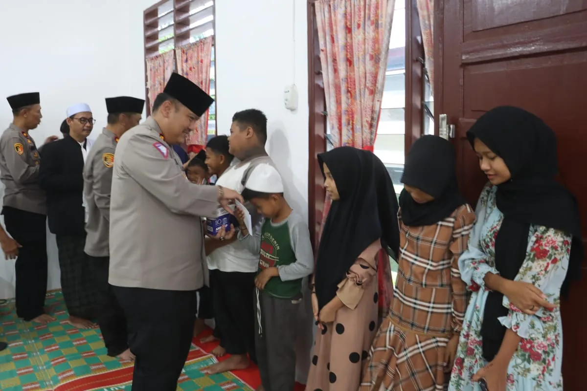 Kapolres Simalungun Gelar Buka Puasa Bersama Anak Yatim dan Kaum Duafa Dalam Rangka Safari Ramadhan Polri