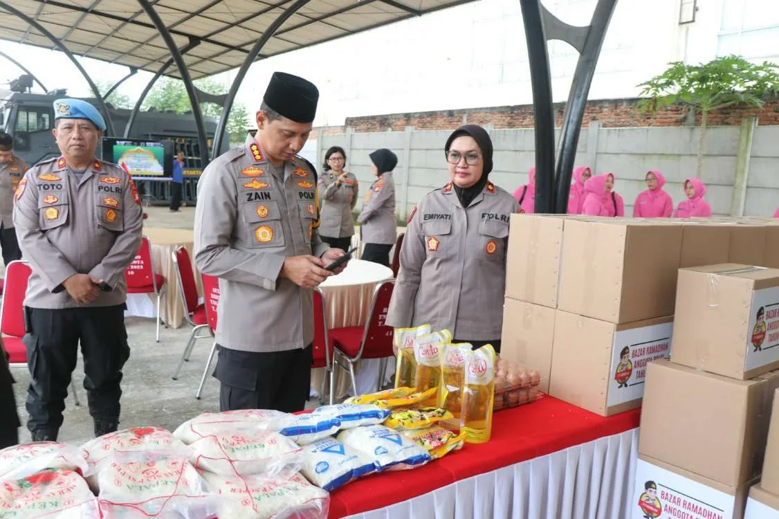 Polres Metro Tangerang Kota Gelar Bazar Ramadhan Polri Presisi 2025