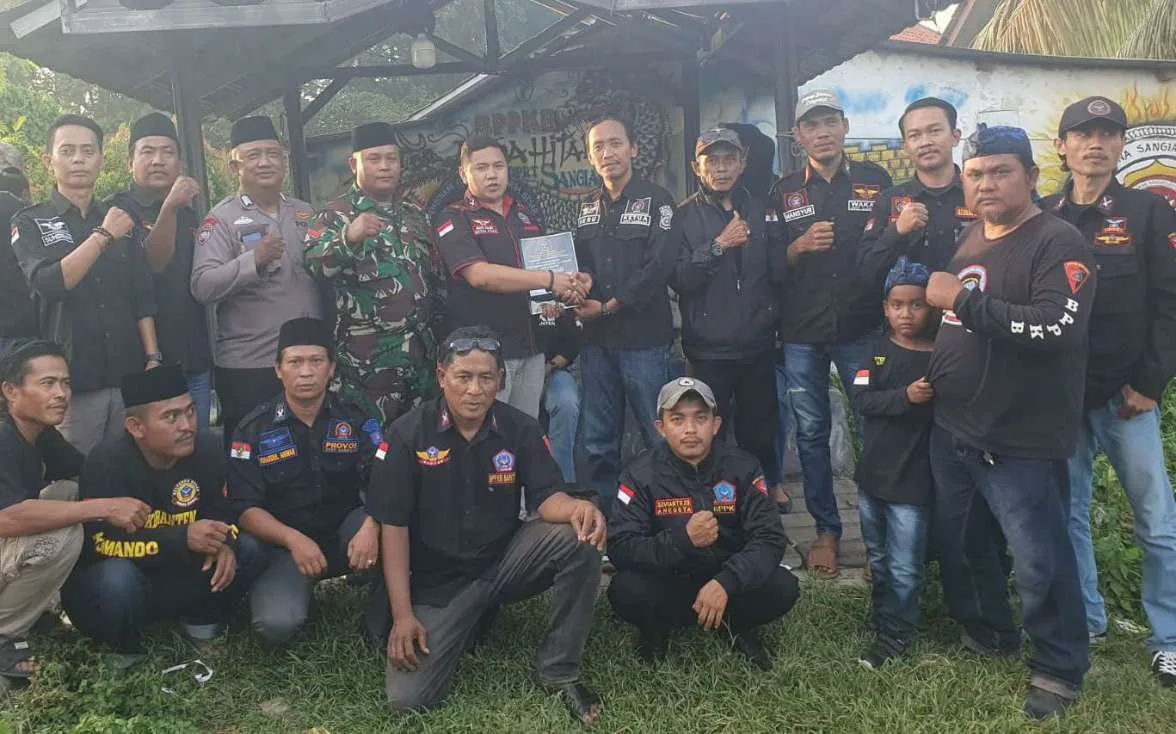 Ormas BPPKB DPAC Sepatan Timur Lantik Serta Berikan SK Kepada DPRt Sangiang, Berjalan Lancar