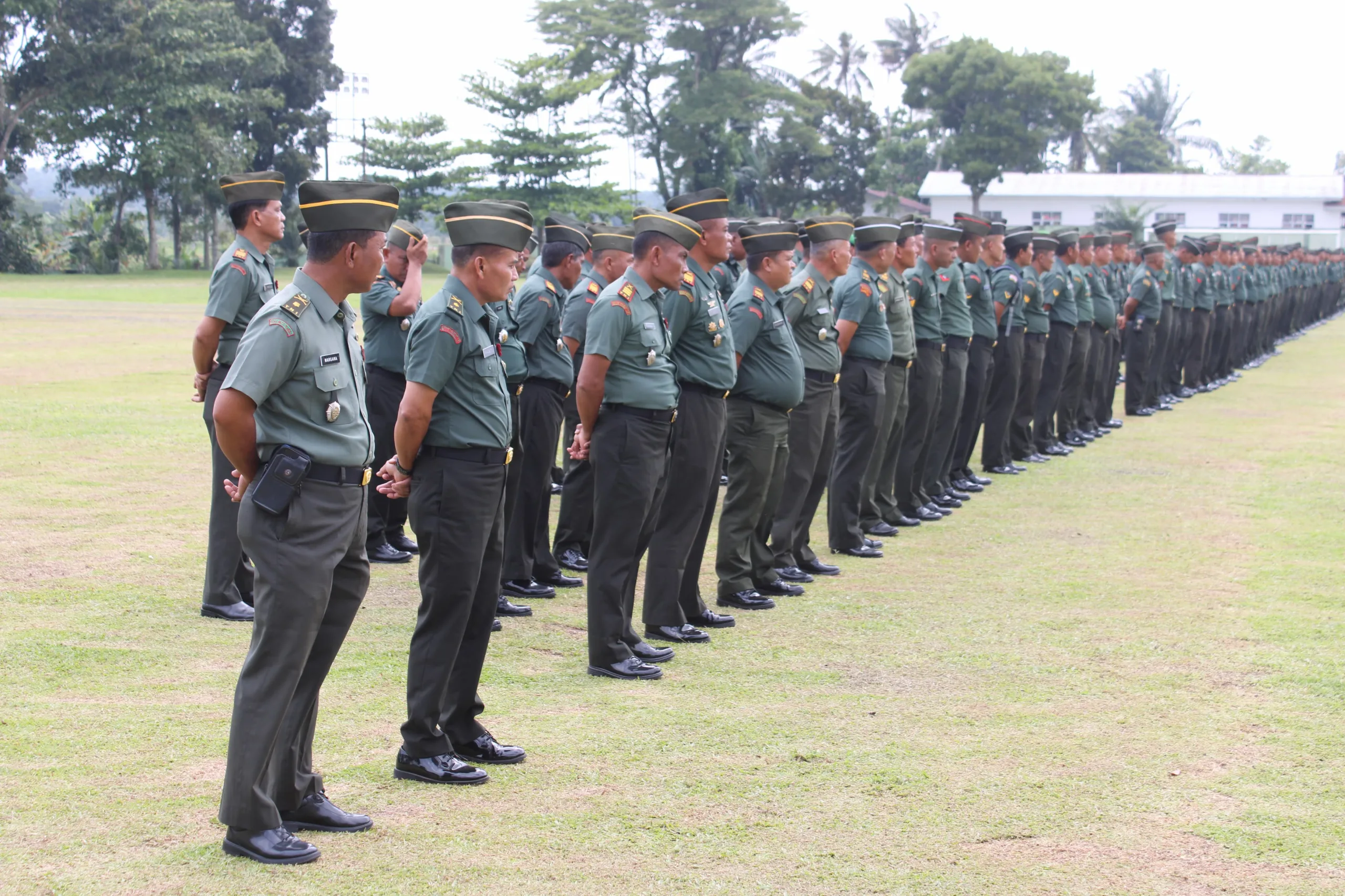 Pimpin Apel Pemberangkatan Cuti Dalam Rangka Hari Raya Idul Fitri 1446 H Tahun 2025, Ini Pesan Dandim 0207/Simalungun Kepada Anggotanya