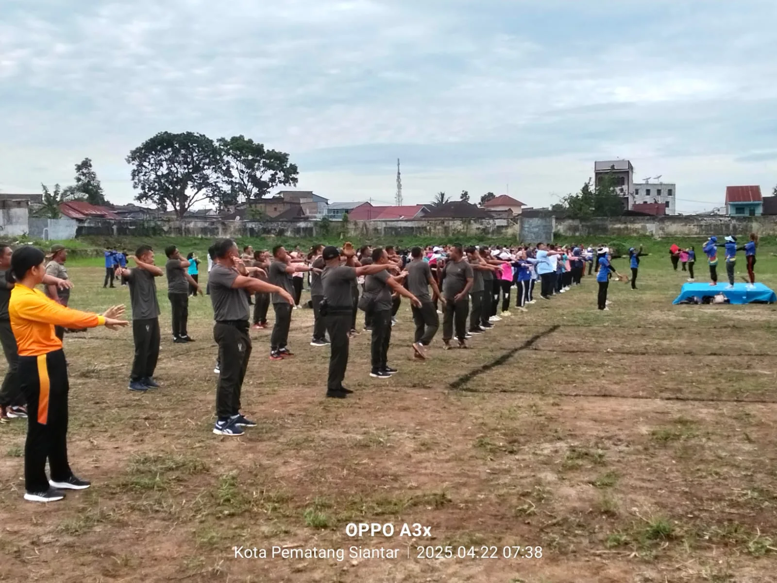 Kodim 0207/Simalungun Hadiri Senam Bersama dan Olahraga Tradisional Meriahkan HUT Ke – 154 Tahun Kota Pematangsiantar
