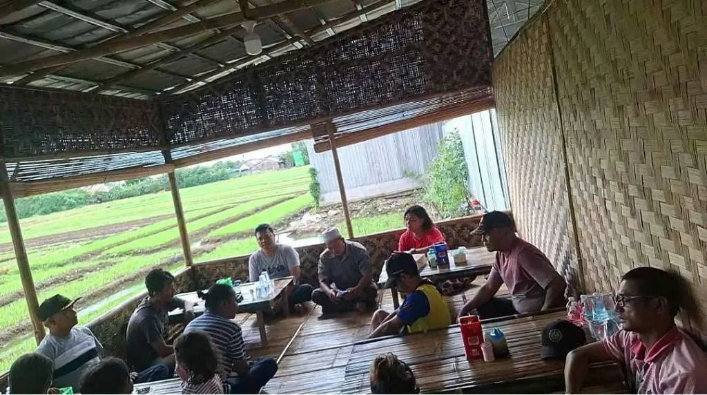 Saung Era, Makanan Khas Sunda Dan Jawa, Tempat Alternatif Menyajikan Menu Makyoos