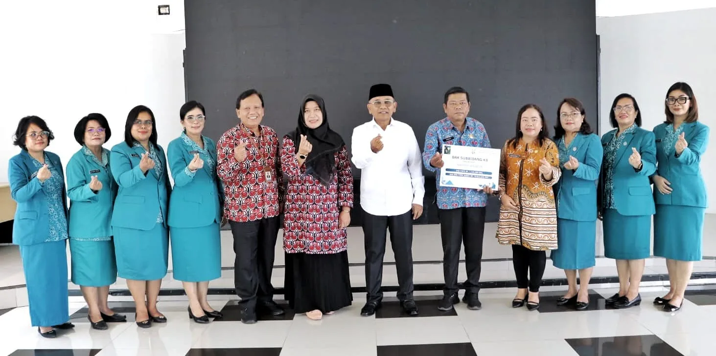 *Bupati Simalungun Kedatangan Tamu Kemendukbangga/BKKBN Prov. Sumut*