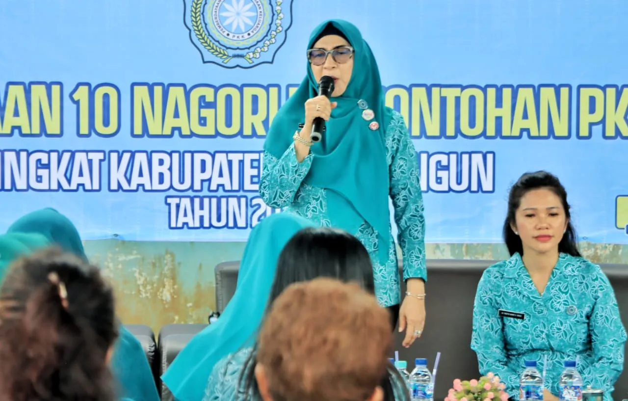 *Lakukan Pembinaan 10 Nagori Percontohan, Ketua TP PKK Kabupaten Simalungun: “Diperlukan Kerjasama Dari Semua Pihak”*